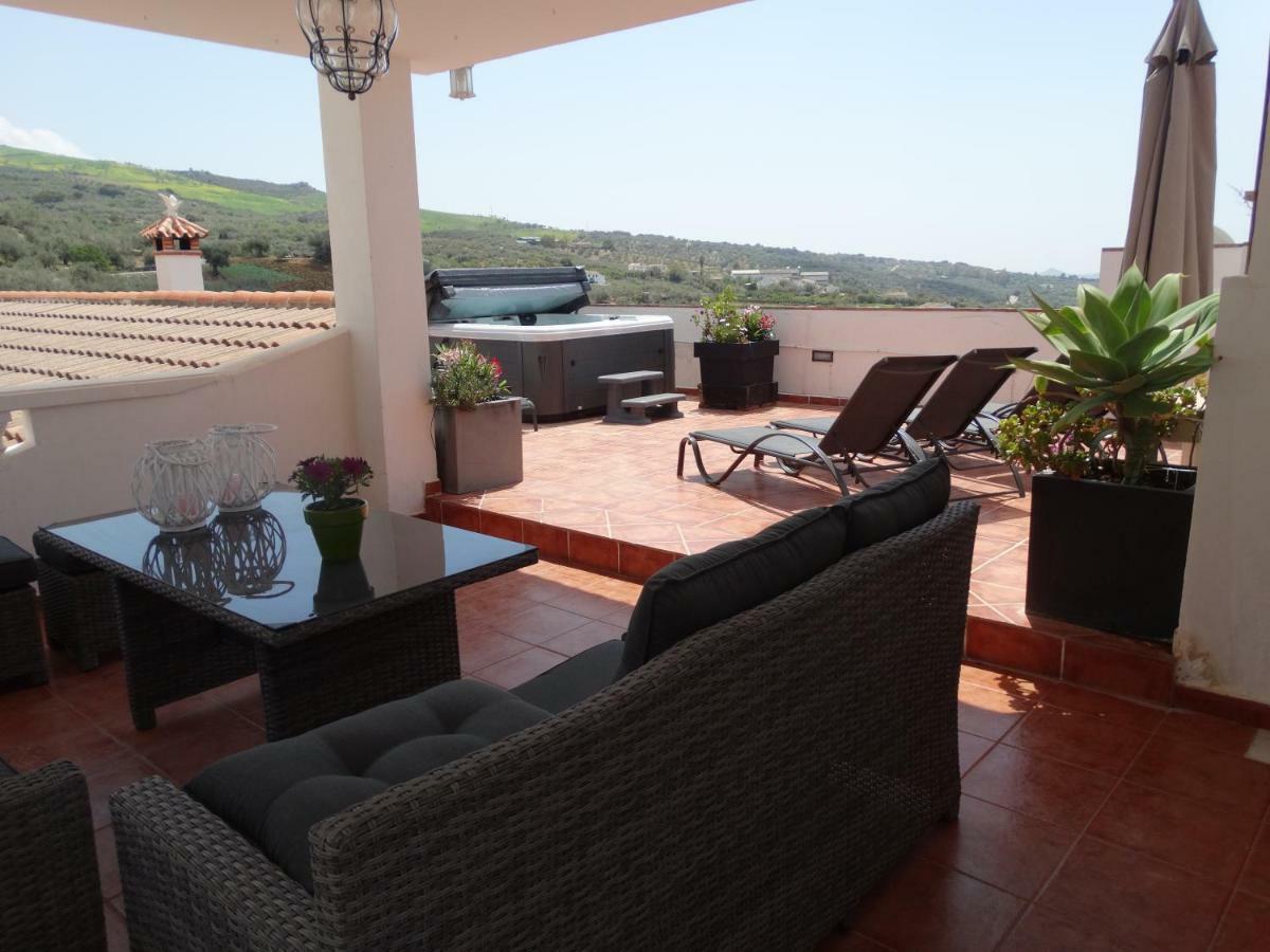 B&B Villa Deseada Periana Bagian luar foto