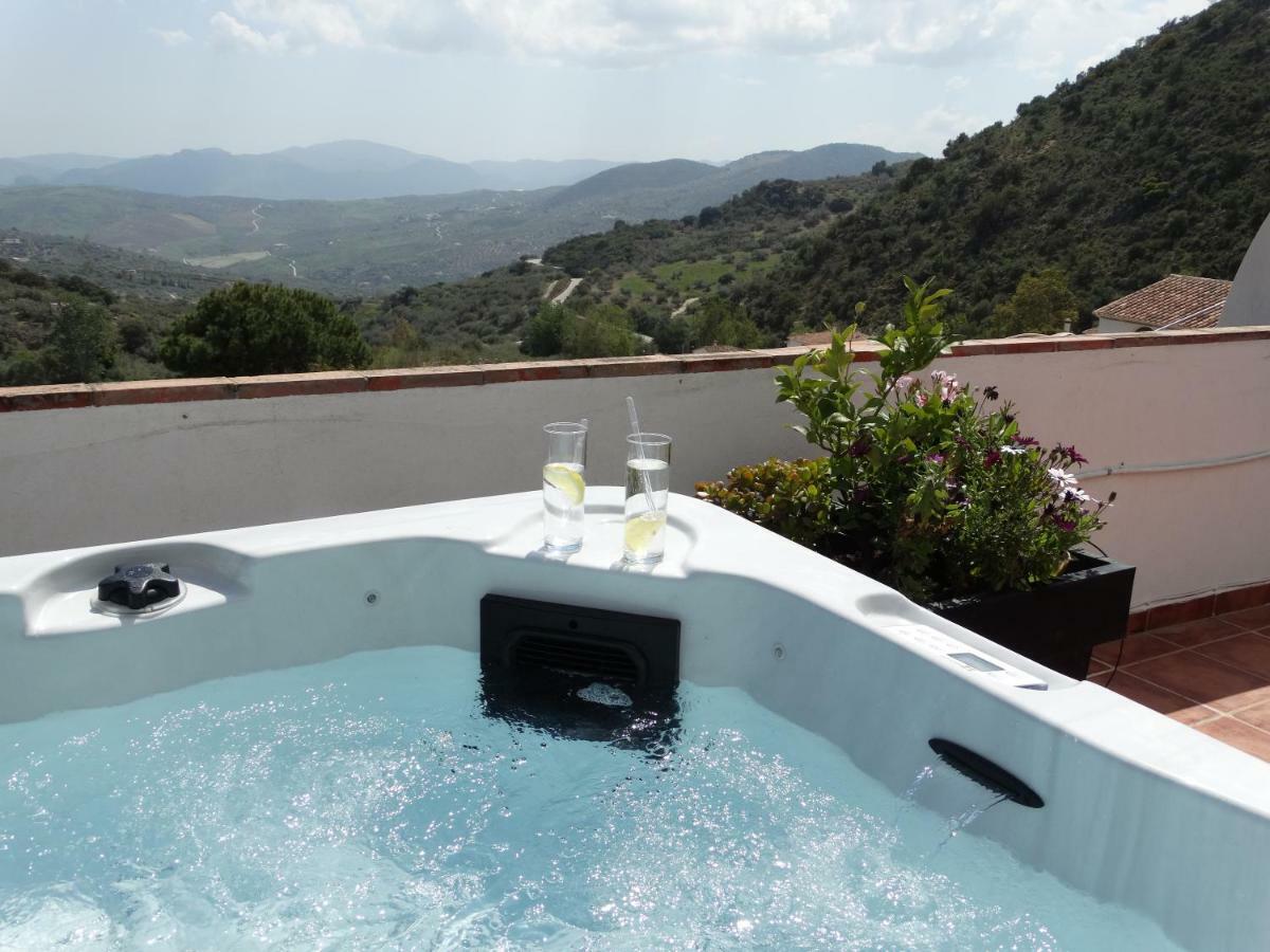B&B Villa Deseada Periana Bagian luar foto